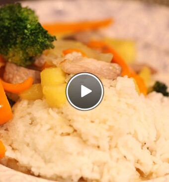 Hamlappen in zoetzure saus met witte rijst