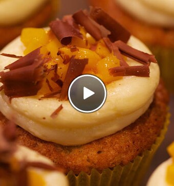 Chocolate chip mango cupcake