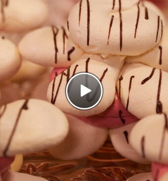 Schuimbloemen met frambozencrème