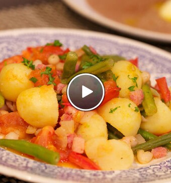 Hollands stoofpannetje met trostomaten