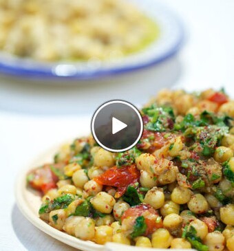 Lauwwarme kikkererwtensalade en Balila