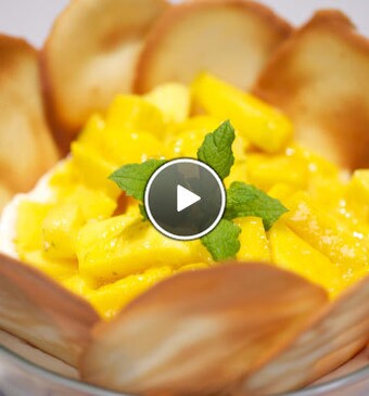Candybarmousse met gebakken mango