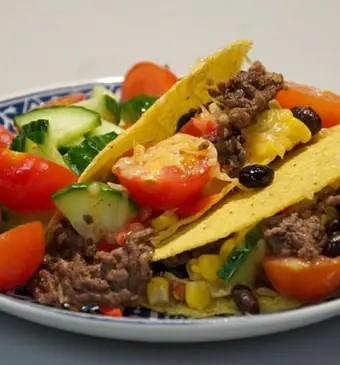 Köfte taco’s met licht zoete paprikasalsa