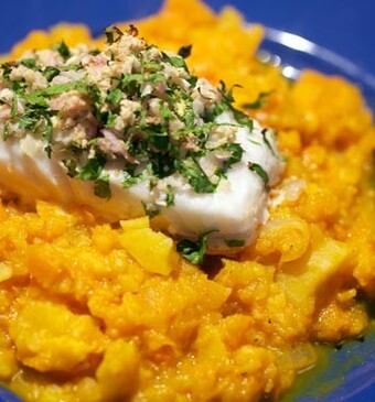 Pompoenhutspot met kabeljauw