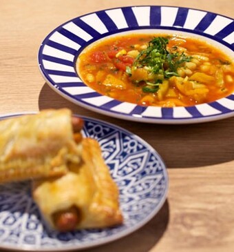 Witte bonensoep met merguezbroodjes