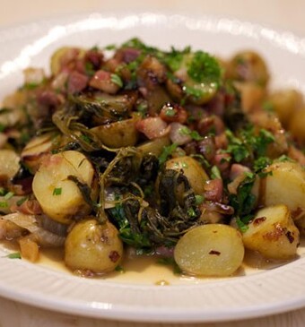 Gestoofde postelein met gebakken krieltjes