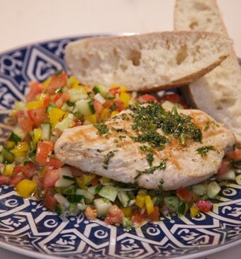 Dorade met swingende salsa