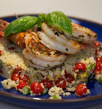 Provençaalse couscous met gemarineerde gamba’s