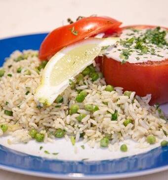 Tomaten gevuld met tonijnmayonaise