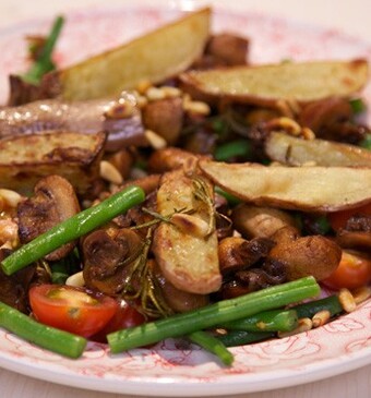 Balsamico-champignons met rosevalfriet