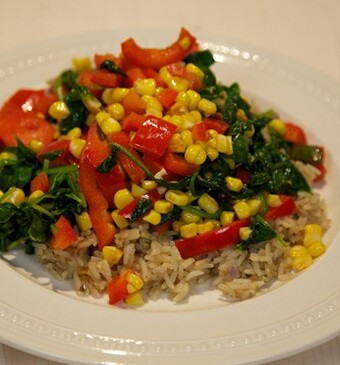 Komijnrijst met gebakken maïs