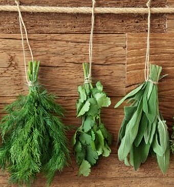 Dit kun je doen met overgebleven kruiden