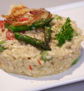 Risotto alla asparagi e tartufo (Risotto met asperges en truffel)