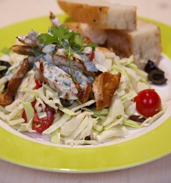 Zoetzure koolsalade met shoarma