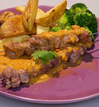 Saté ku batata uit Curaçao