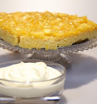 Appeldessert met amandelvulling en calvadosroom