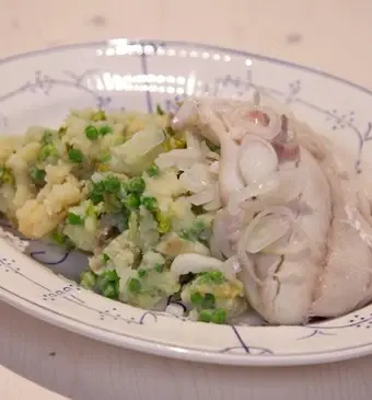 Aardappel-knolstamppot met kabeljauwfilet