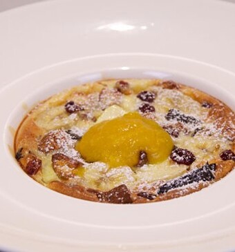 Herfst flaugnarde met abrikozensaus