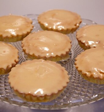 Koffiekoeken met walnotenspijs