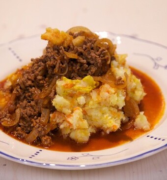 Gehakthachee met groentepuree