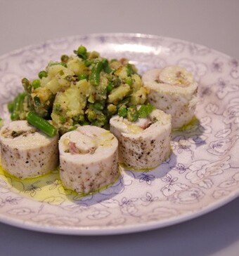 Kiprolletje met gekneusde aardappelstamp