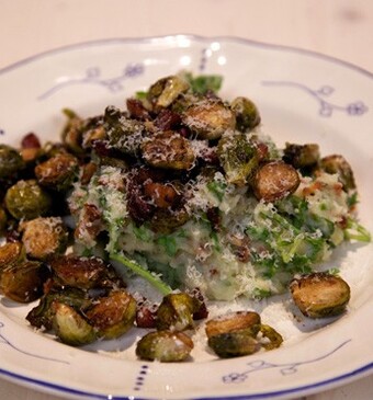 Geroosterde balsamico-spruitjes met rucolastamppot