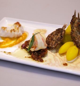 Trio van zeeduivel, gamba en ansjovis