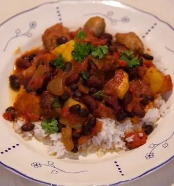 Sweet & spicy bean pot