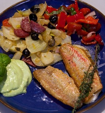 Finocchio al vino con crema di avocado con triglie (venkel in witte wijn met een crème van avocado en rode mulfilet)