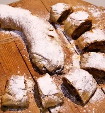 Tuttifrutti strudel