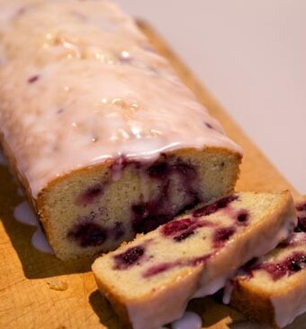 Blauwe bessencake