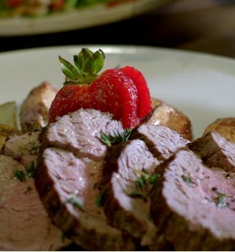 Geroosterde ossenhaas met vijgensalade en balsamicosaus