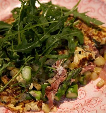 Asperge-omelet met parmaham