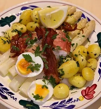 Kabeljauw met  asperges