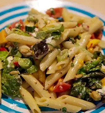 Mango-geitenkaassalade
