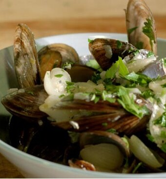 Mosselen met wijn en crème fraîche