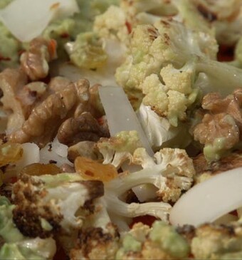 Gegrilde bloemkoolsalade