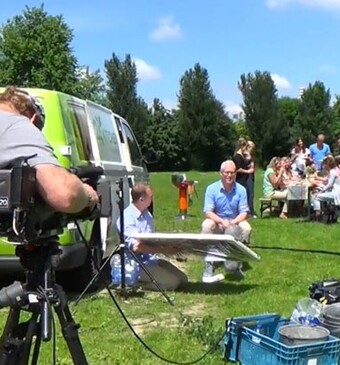 Backstage bij de opnames van zomerspecial