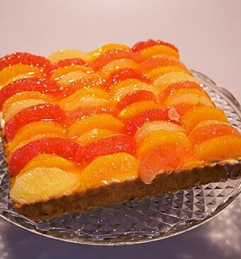 Citrustaart met witte chocolademousse