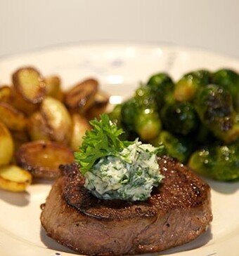 Steak in da house (kogelbiefstuk met krieltjes en zoete spruitjes)
