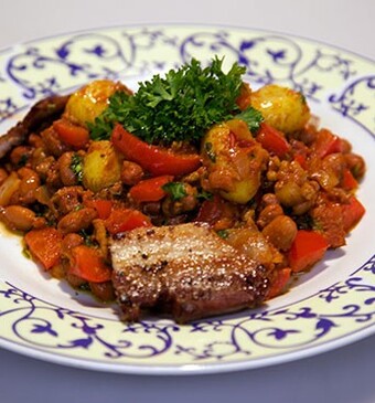 Voor spek en bonen (milde chili con carne met een speklapje)