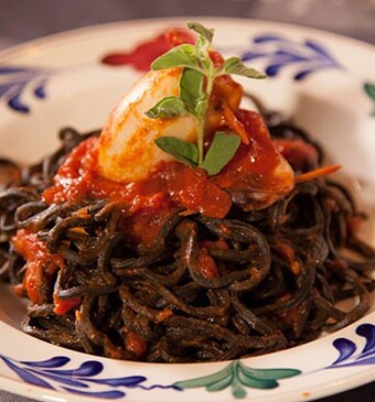 Spaghetti al nero di seppia (zwarte spaghetti met inkvis)