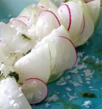 Koolrabicarpaccio