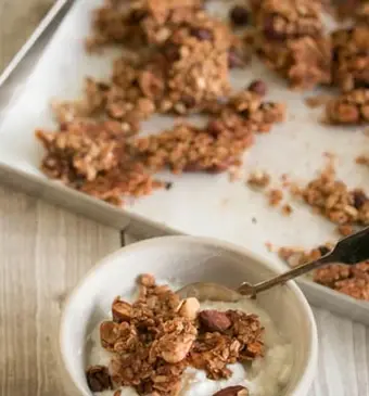 Granola met bananen
