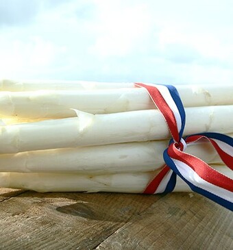 Hoera, het aspergeseizoen is officieel geopend!