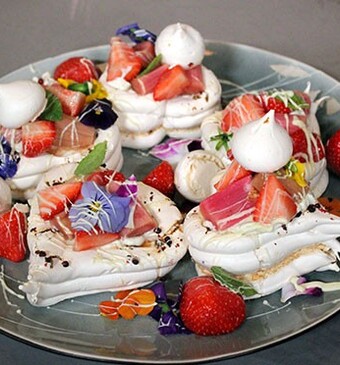 Meringue-rabarbertaartjes
