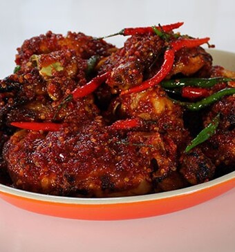 Ayam Pangang Pedis van Oma Meity