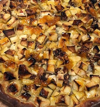 Appelvlaai met walnoten