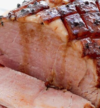 Langzaam geroosterde ham met suikerstroop