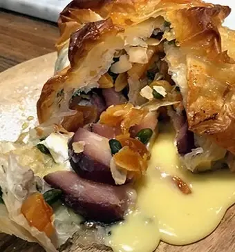 Krokante camemberttaart